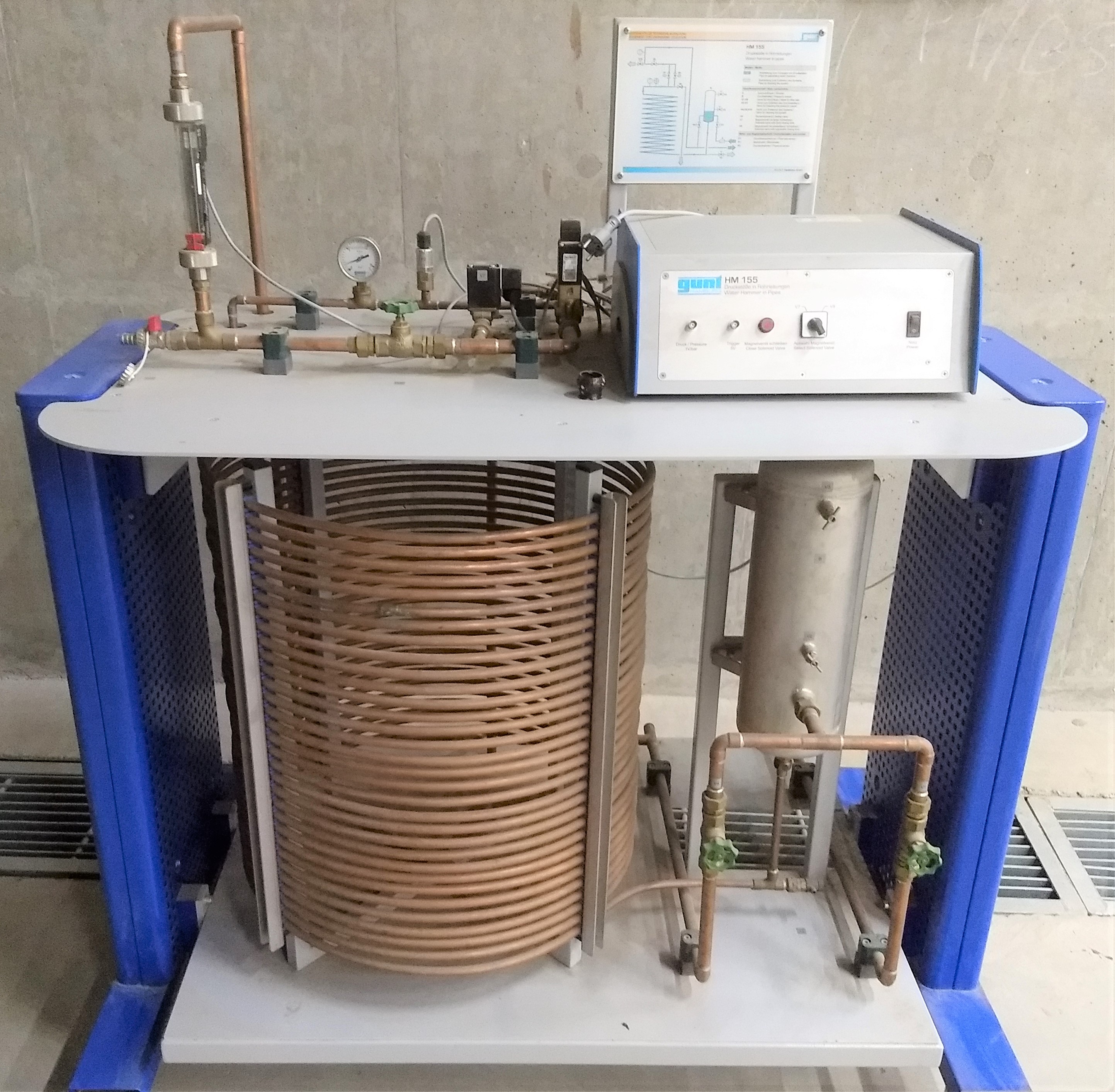 Water hammer in pipes